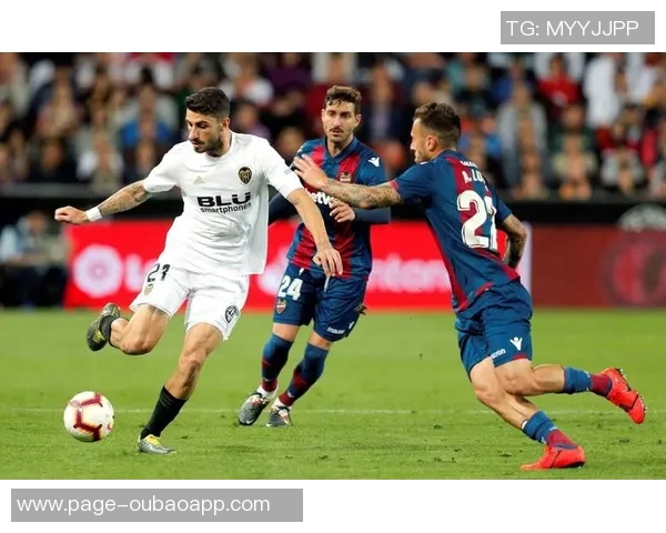 巴黎状态回暖乏力法甲近四场仅得一胜开局四连胜成往事 巴黎状态回暖乏力法甲近四场仅得一胜开局四连胜成往事