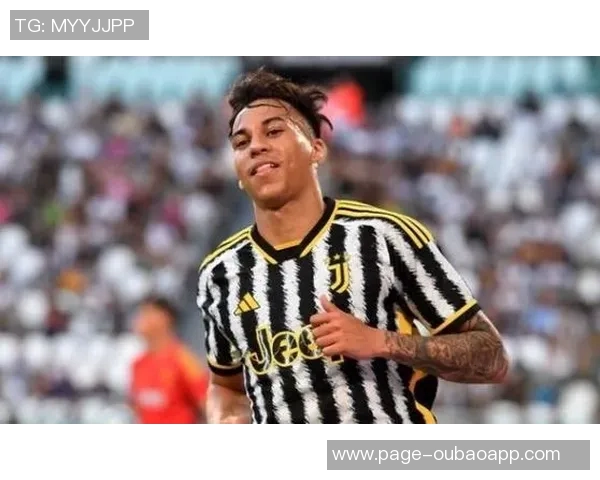 尤文旧将若热因不满裁判判罚做手铐手势被红牌罚下引发争议 尤文旧将若热因不满裁判判罚做手铐手势被红牌罚下引发争议