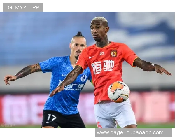 西蒙斯豪泽米诺特三人联手发威合砍53分助力球队逆转胜利 西蒙斯豪泽米诺特三人联手发威合砍53分助力球队逆转胜利