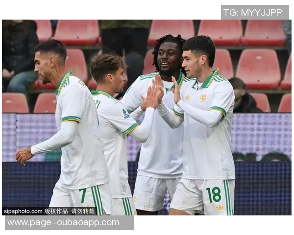 麦卡哥哥:身材不高但技巧出众,我们总能找到进球的机会